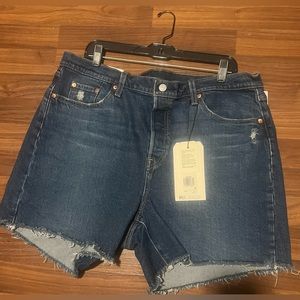 Women’s High Rise 501 Levi’s Shorts